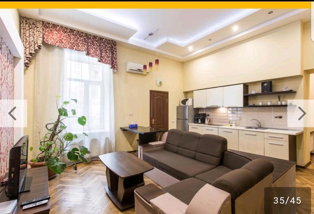 Apartmens Near Opera House Leilighet Odessa Eksteriør bilde